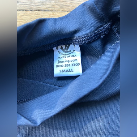 JL - base layer - Picture 2 of 2